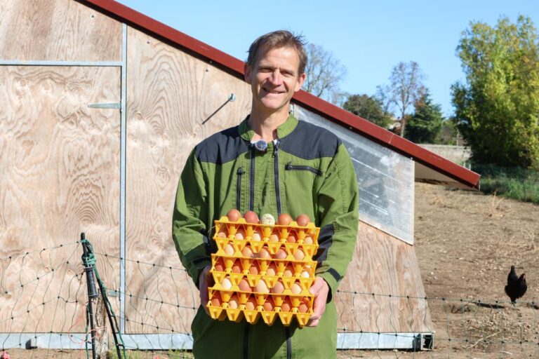 WhatsApp Image 2025 10 22 at 12.57.06 3 1 768x512