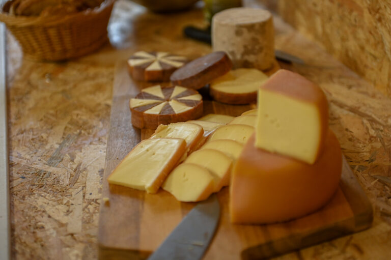 exemple photos fromages trappe echourgnac 4531 768x511